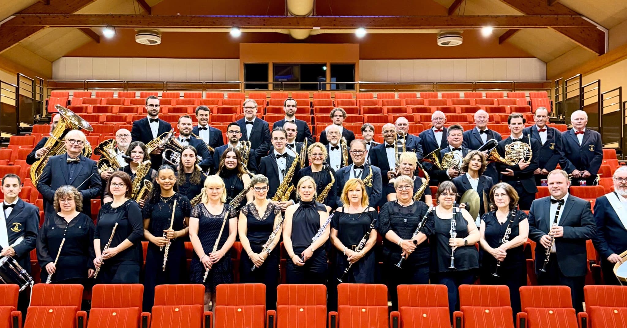 Photo de groupe de l'orchestre